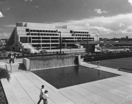 Queensland Performing Arts Centre, Brisbane, 1985